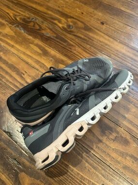 On Running Women's Athletic Shoes - Black and Light Pink